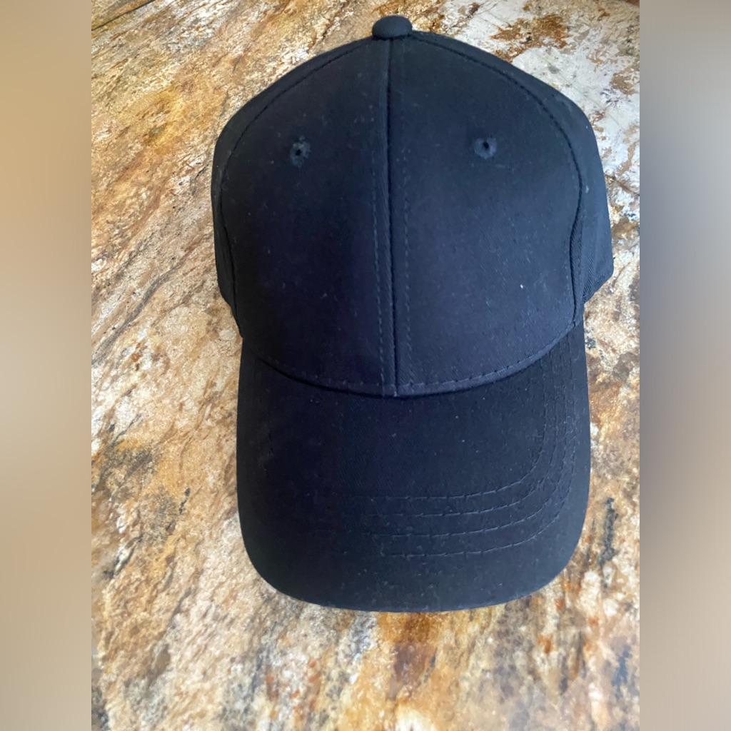 Baseball Cap Nwot